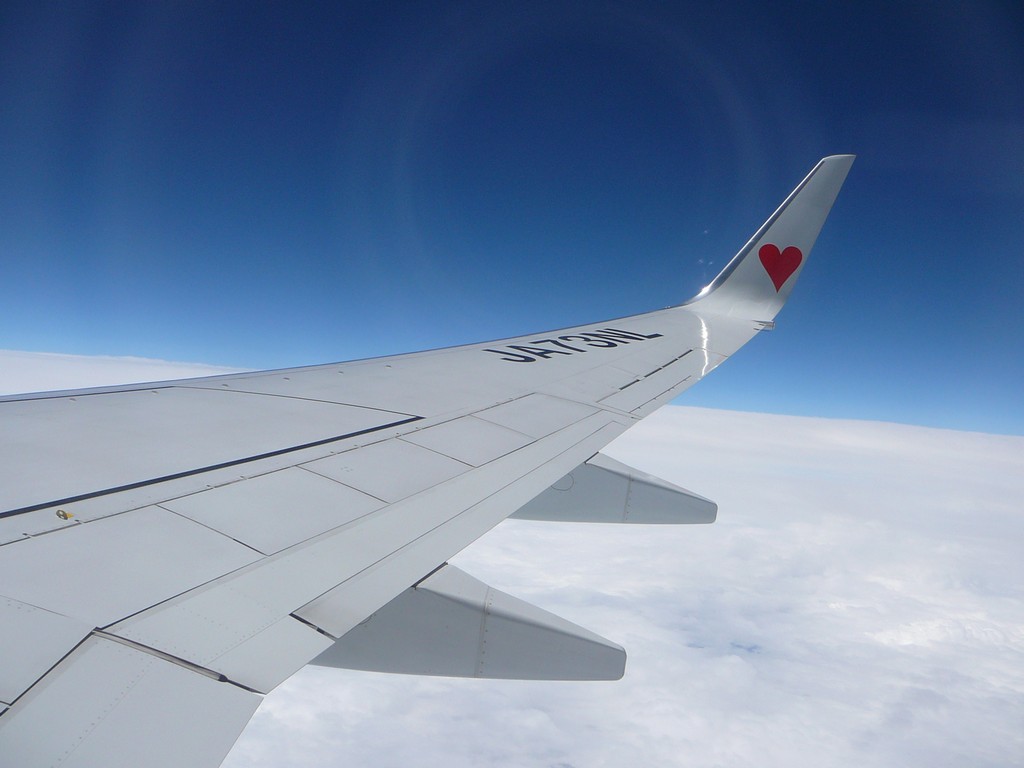 飛行機の中からの空（新千歳空港→羽田空港） - 空 - 無料写真素材 - あみラボ