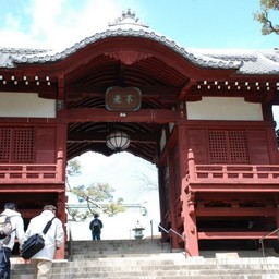 東京都池袋・護国寺