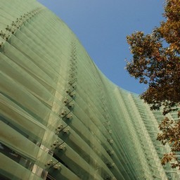 東京都六本木・国立新美術館